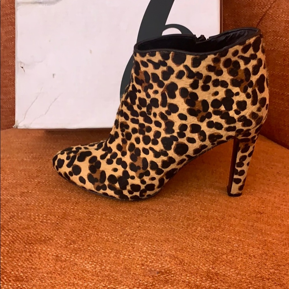 Nine West bootie